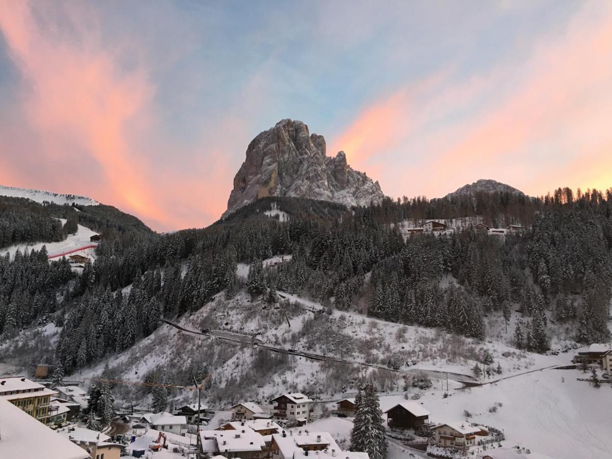 Apartments Mezdi Santa Cristina Val Gardena Екстериор снимка
