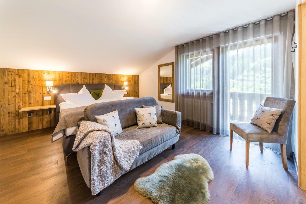 Apartments Mezdi Santa Cristina Val Gardena Екстериор снимка