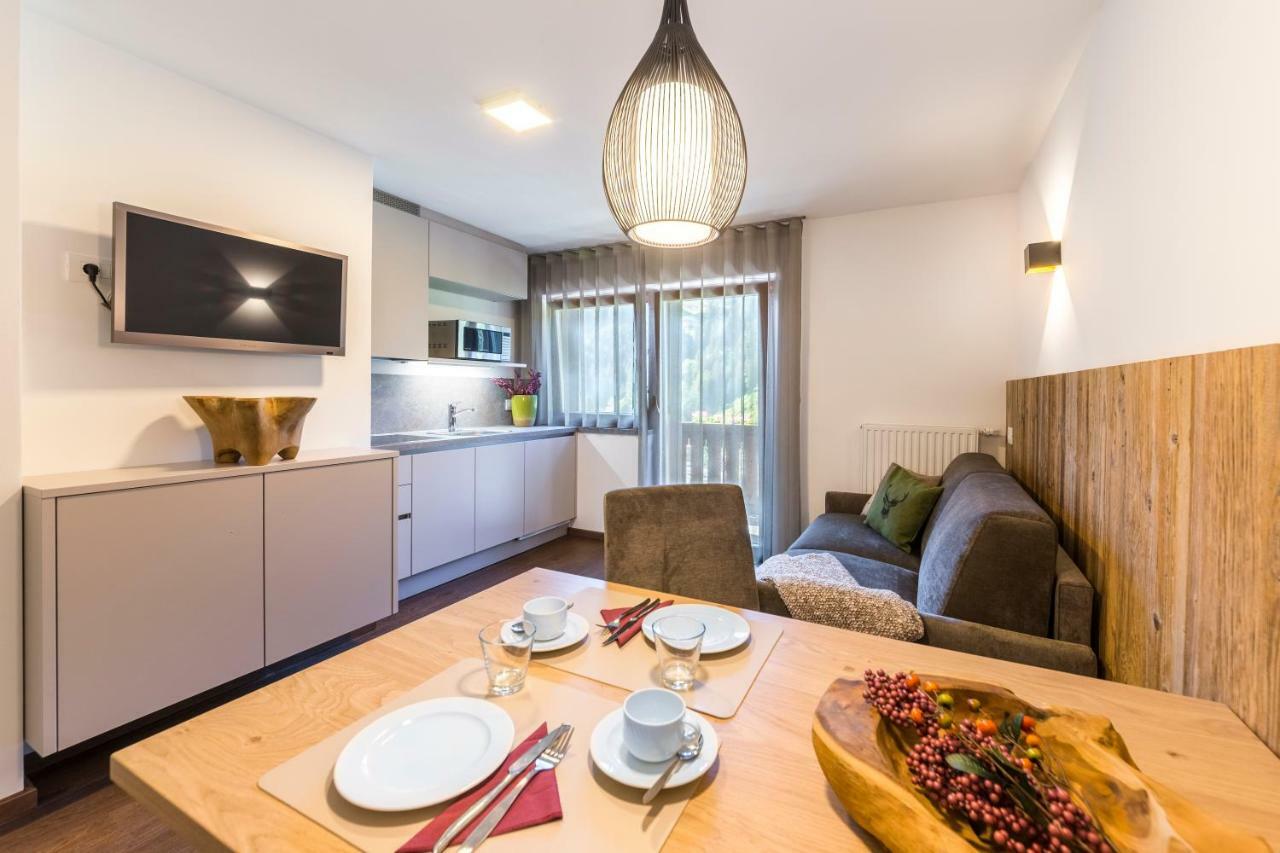 Apartments Mezdi Santa Cristina Val Gardena Екстериор снимка